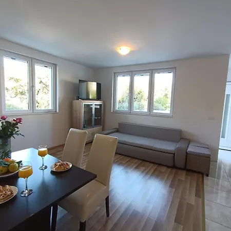 Maurora Terrace Lägenhet