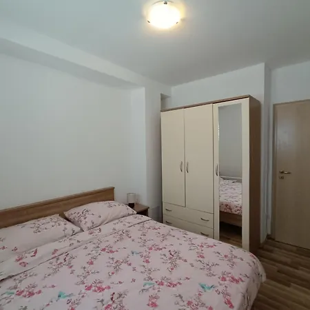 Lägenhet Maurora Terrace *